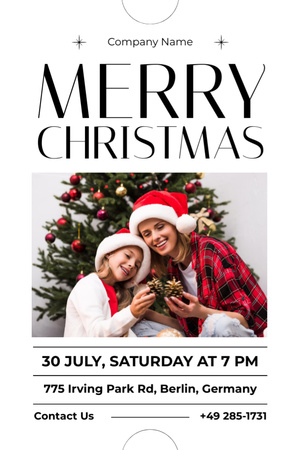 Modèle de visuel  Christmas Party In July with Jolly Santa Claus and Cute Children - Flyer 4x6in