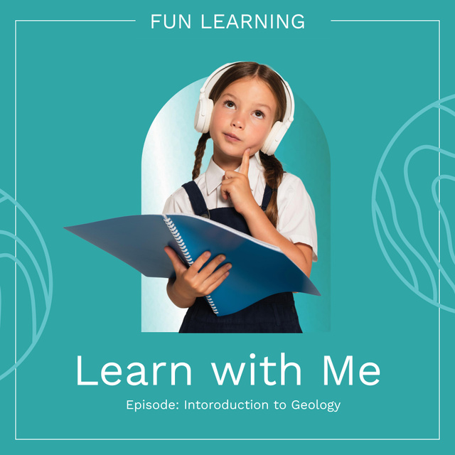 Fun Learning Podcast Cover with Little Girl Holding Journal Podcast Cover Šablona návrhu