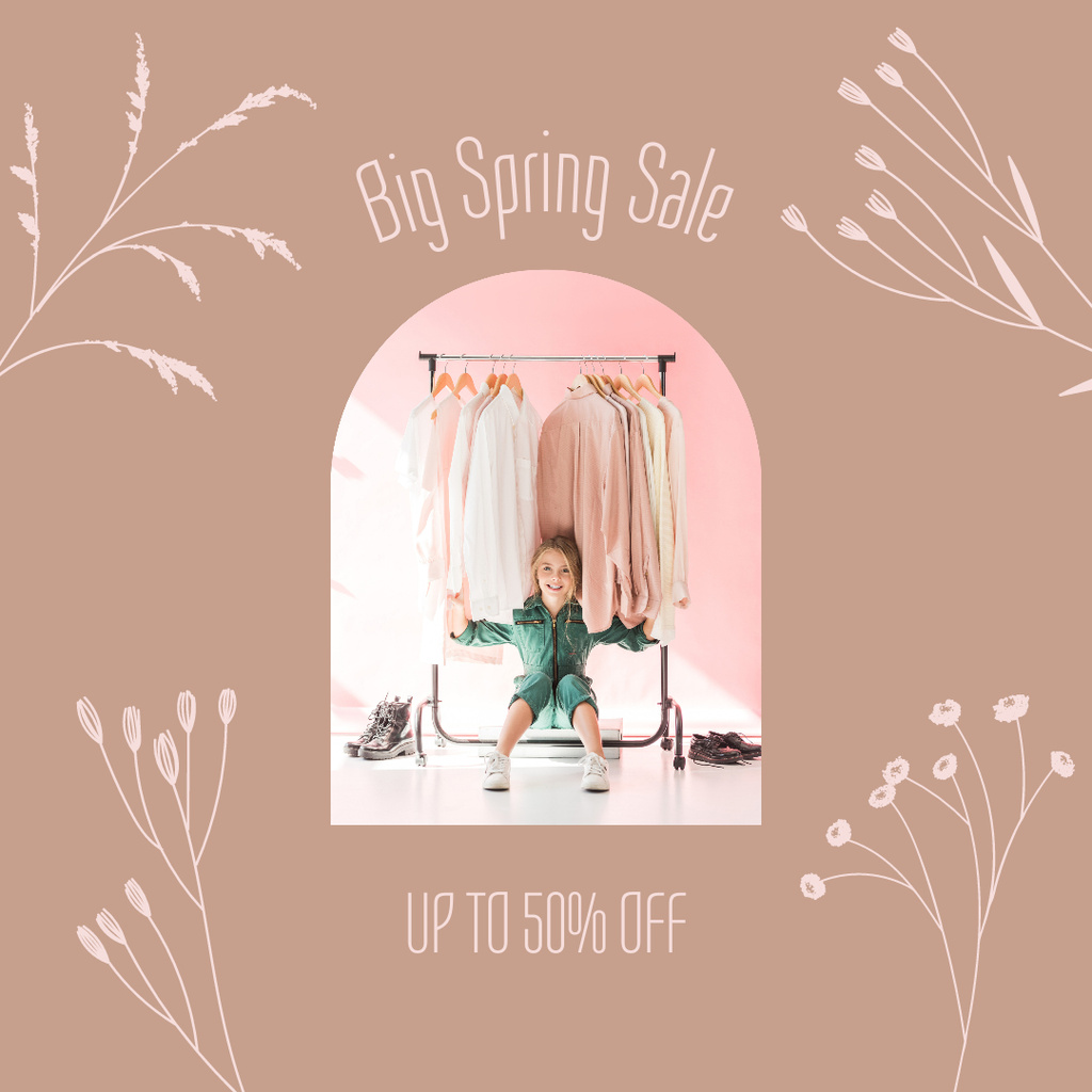 Outfit Spring Sale with Flowers Instagramデザインテンプレート