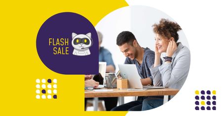 Ontwerpsjabloon van Facebook AD van flash sale advertentie met mensen die werken op laptops