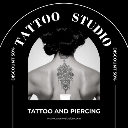 Platilla de diseño Beautiful Body Tattoo From Studio With Piercing And Discount Instagram