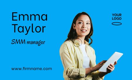 SMM Manager Service Offer with Businesswoman using Tablet Business Card 91x55mm Šablona návrhu