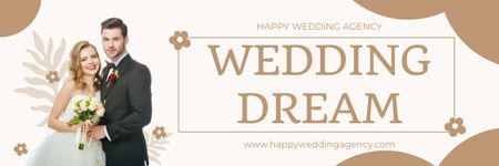 Plantilla de diseño de Jóvenes recién casados ofrecen servicios de agencia de bodas Email header 