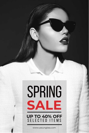 Plantilla de diseño de Sunglasses Sale with Woman in Black and White Tumblr 