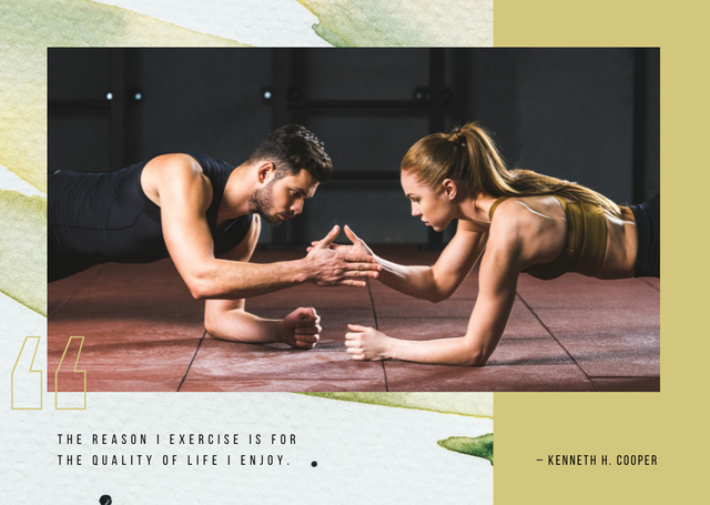 Modèle de visuel Couple training together - Postcard
