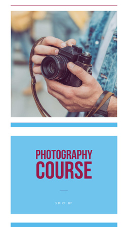 Photography Course Ad with Camera in Hands Instagram Story Tasarım Şablonu