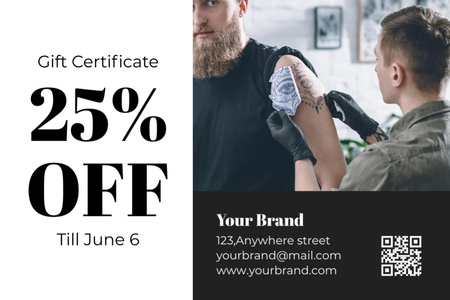 Skillful Tattooist Service Offer With Discount Gift Certificate Modelo de Design