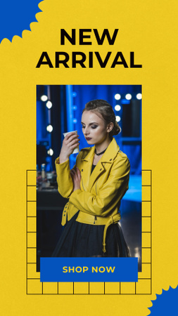 Распродажа женской одежды с молодой женщиной в желтом Instagram Story – шаблон для дизайна