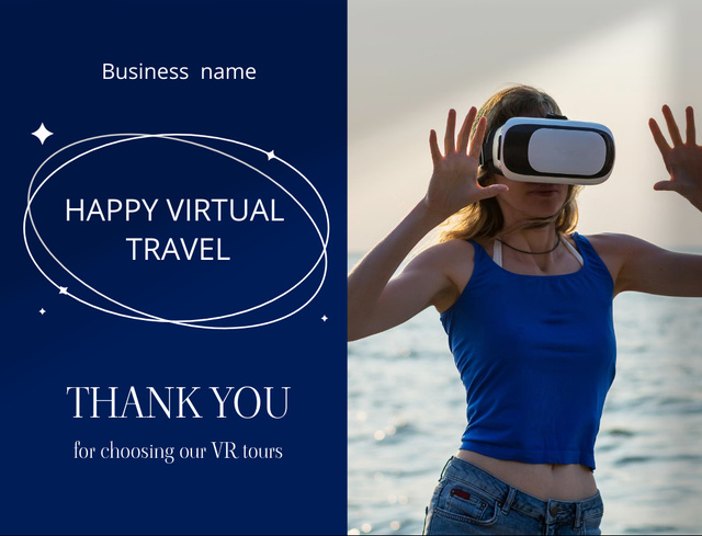 Woman Travels Rirtually in VR Glasses Postcard 4.2x5.5in Tasarım Şablonu