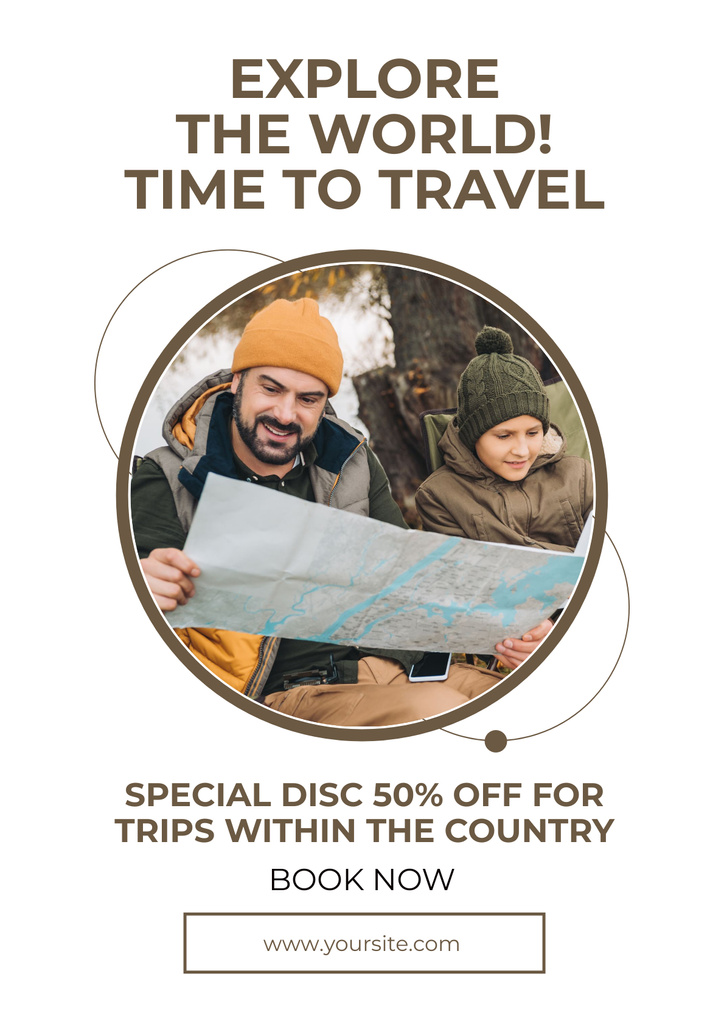 Family Hiking Tours Discount Poster – шаблон для дизайна