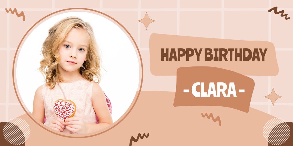 Designvorlage Happy Birthday Greetings to Cute Little Girl on Beige für Twitter