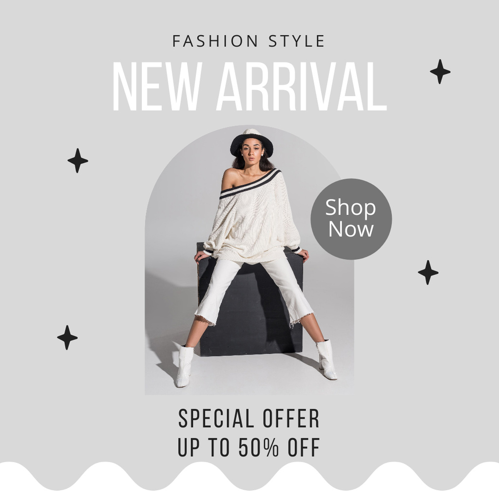 Exciting Sale Alert for Female Fashion Clothes Instagramデザインテンプレート