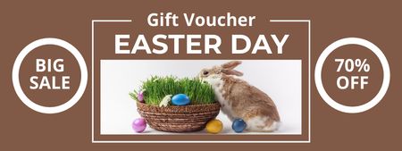 Modèle de visuel Easter Big Sale Announcement with Rabbit Near Colorful Eggs Basket - Coupon