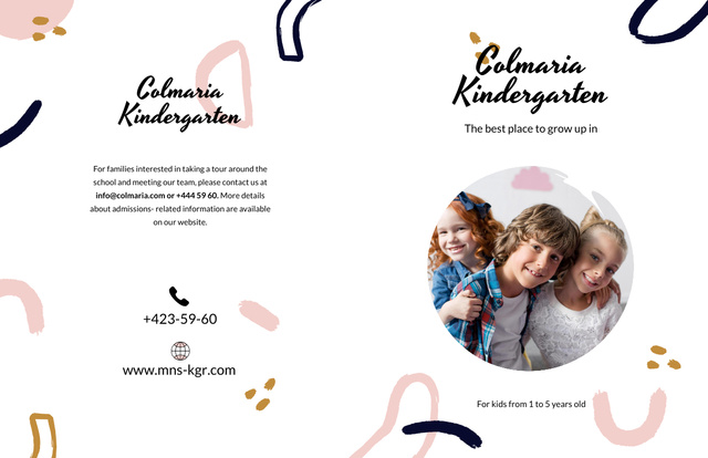 Awesome Childcare Center Ad with Kids Brochure 11x17in Bi-fold Tasarım Şablonu