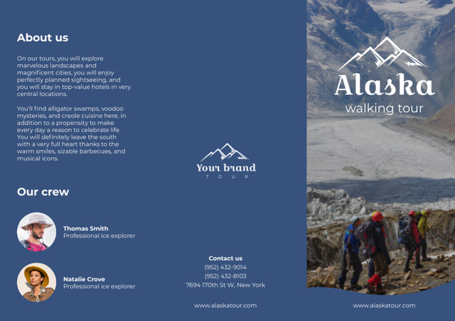 Walking Tour Offer in Mountains Brochure Modelo de Design