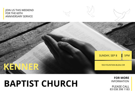 Template di design Invito in chiesa con le mani sul libro Flyer A6 Horizontal
