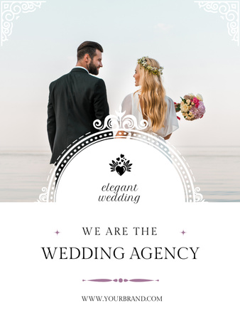 Designvorlage Anzeige einer Hochzeitsagentur mit einem jungen Paar, das am Strand steht für Poster US