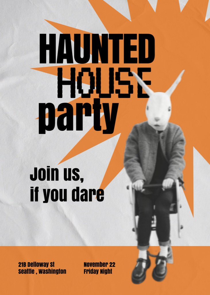 Halloween Party Announcement with Scary Rabbit Character Invitationデザインテンプレート