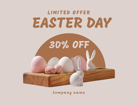 Plantilla de diseño de Huevos de Pascua en tablero de madera con conejos decorativos Thank You Card 5.5x4in Horizontal 