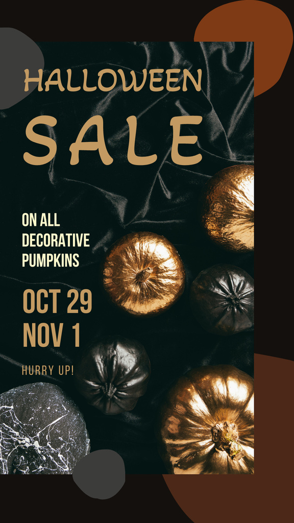Plantilla de diseño de Halloween Sale Decorative Pumpkins in Golden Instagram Story 