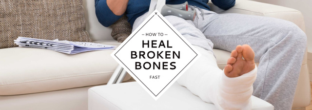 Template di design Man with Broken Leg reading Newspaper Tumblr