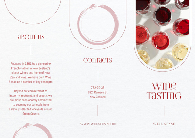 Natural Wine in Wineglasses Brochureデザインテンプレート