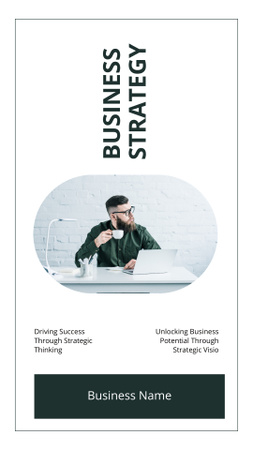 Platilla de diseño Young Businessman Proposing Successful Business Strategy Mobile Presentation