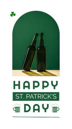 St. Patrick's Day Party Announcement with Beer Bottles Instagram Story Modelo de Design