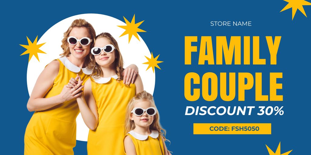 Template di design Family Discount Offer on Blue Twitter