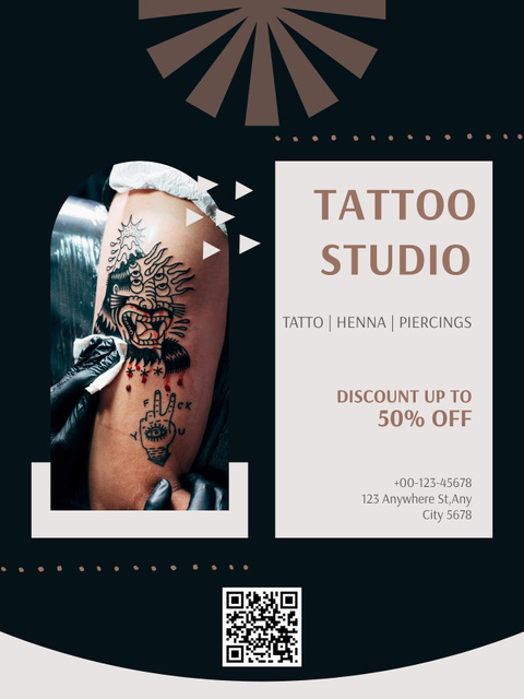 Tattoo Studio Offer with Tattooed Arm Poster US Tasarım Şablonu