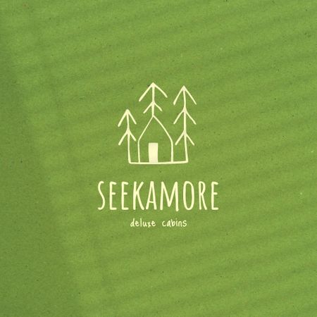 Template di design Travel Agency Offer with House and Trees Illustration Logo