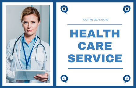 Template di design Annuncio di servizio sanitario con fiducioso medico con stetoscopio Business Card 85x55mm
