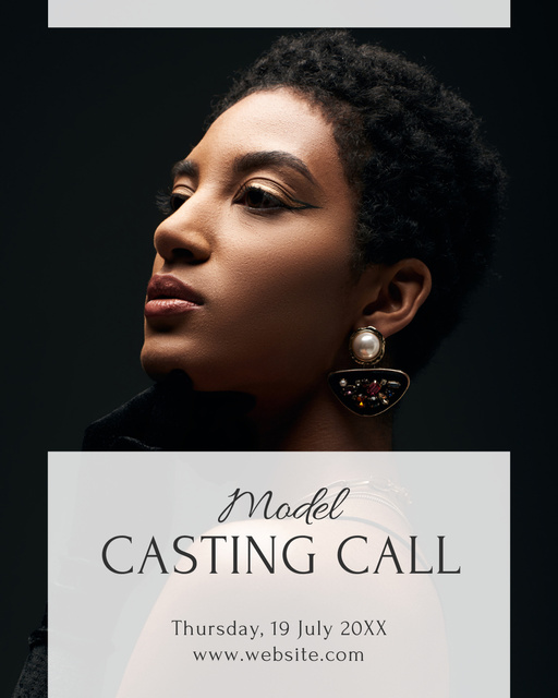 Portrait of African American Woman in Stylish Earrings Instagram Post Vertical Modelo de Design