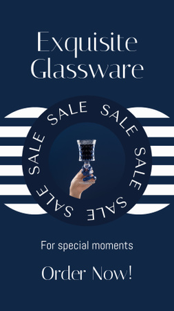 Designvorlage Exquisites Glaswarenangebot mit Weinglas in der Hand für Instagram Video Story