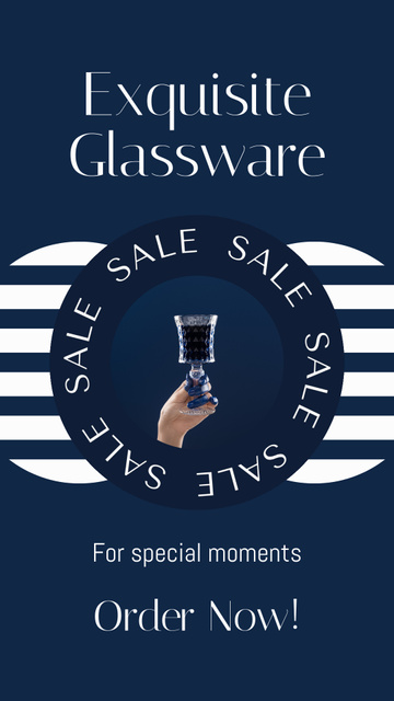 Designvorlage Exquisite Glassware Offer with Wineglass in Hand für Instagram Video Story