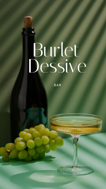 Bottle of Wine with Grapes Instagram Story Modelo de Design