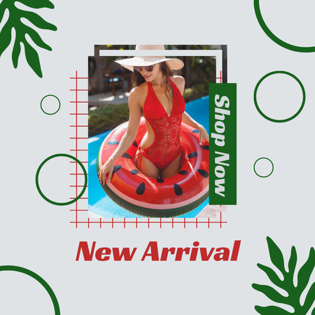 Modèle de visuel Annonce de soldes d'été pour maillots de bain avec une femme dans la piscine - Instagram