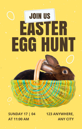 Modèle de visuel Annonce de chasse aux œufs de Pâques avec lapin mignon dans le panier - Invitation 4.6x7.2in