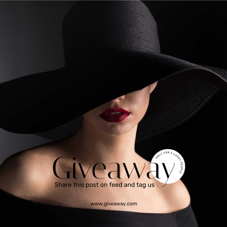 Modèle de visuel Stylish Woman in Black Hat with Red Lips - Instagram