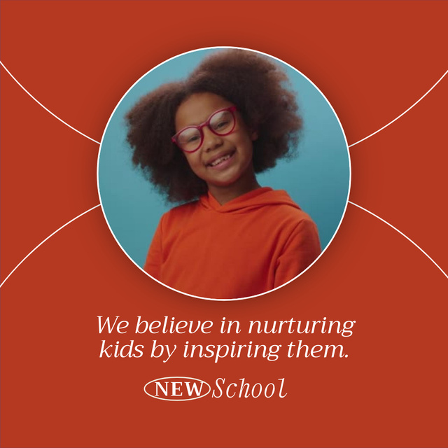 New School Apply Announcement With Slogan Animated Post Šablona návrhu
