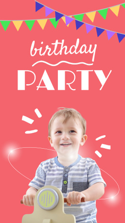 Template di design Bambino felice con il giocattolo e la festa di compleanno Instagram Video Story