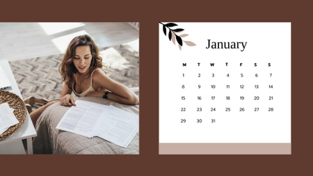 Ontwerpsjabloon van Calendar van vrouw werkt en ontspant thuis