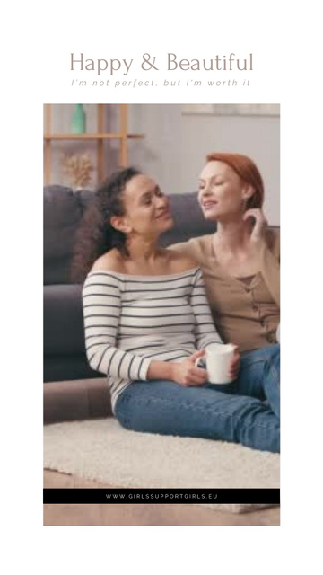 Modèle de visuel Inspirational Quote Two Girls Hugging - Instagram Video Story