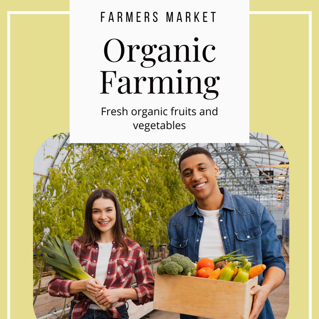 Farmers Market Ad with Smiling Couple Holding Fresh Food Instagramデザインテンプレート