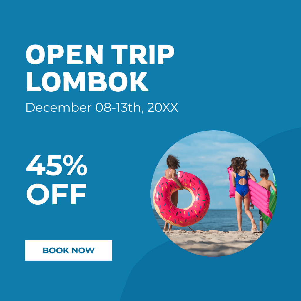 Travel Offer with Family on Beach Instagram Tasarım Şablonu