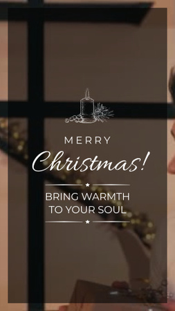 Modèle de visuel Beaux vœux de Noël avec des bougies lumineuses - TikTok Video