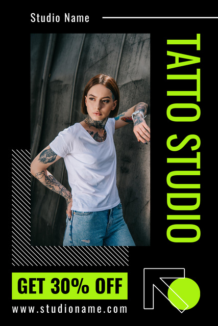 Modèle de visuel Colorful Tattoos In Studio With Discount Offer In Black - Pinterest