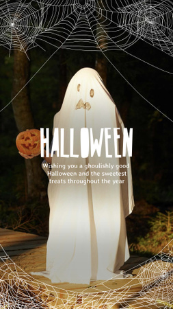 Halloween Greeting with Scary Ghost holding Pumpkin Instagram Story tervezősablon