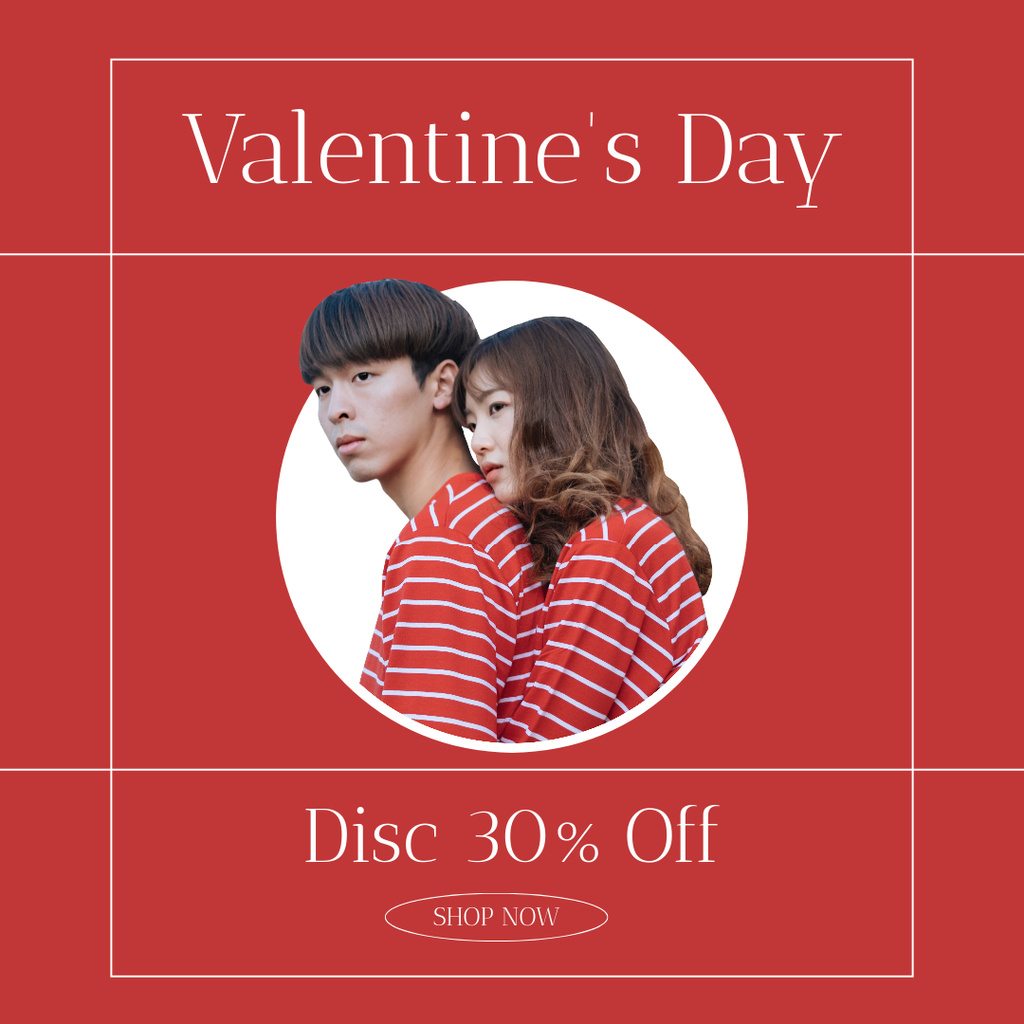 Valentine's Day Discount Offer with Asian Couple in Love Instagram AD Tasarım Şablonu