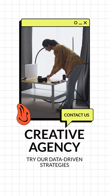 Trendsetting Creative Agency Services And Strategies Offer TikTok Video Modelo de Design